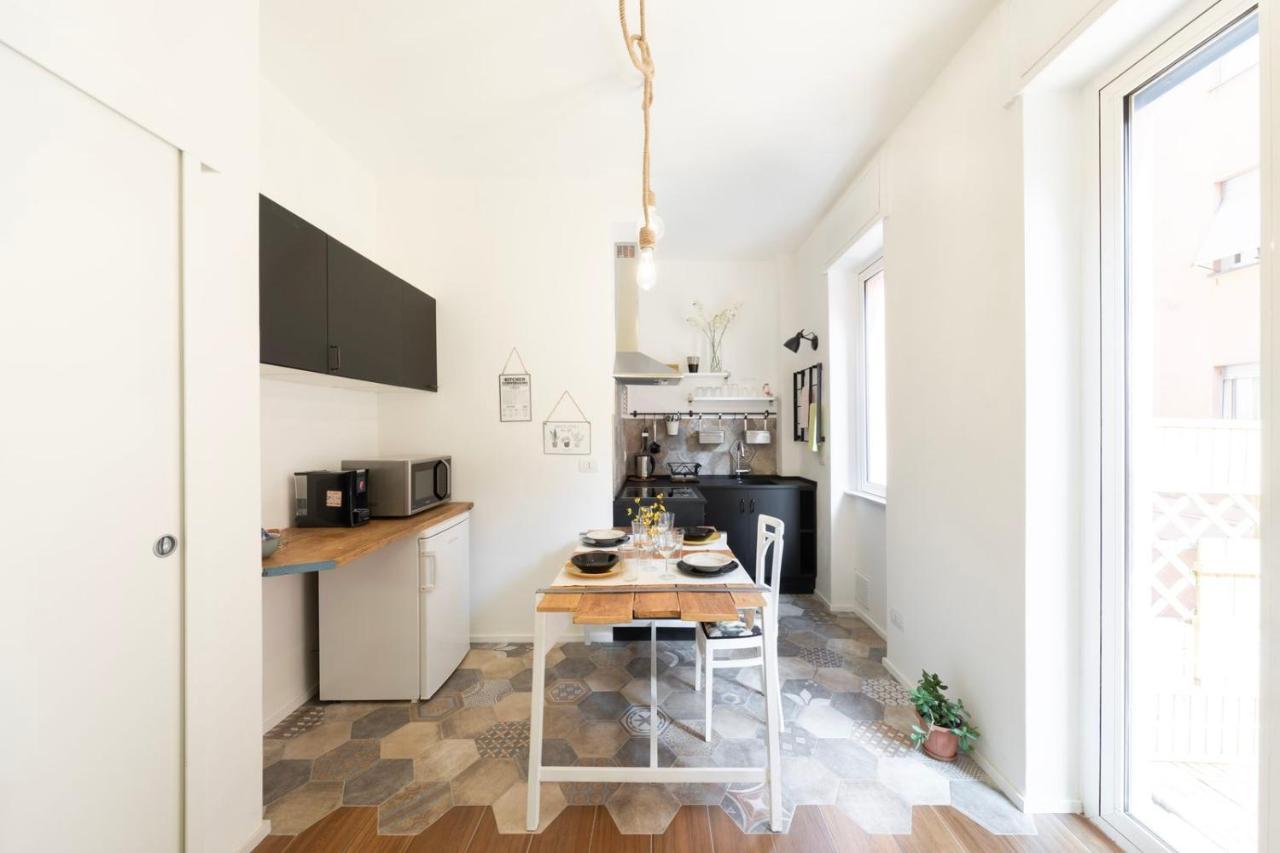 Happy Travelers Apartment By Holiday Solutions コモ エクステリア 写真