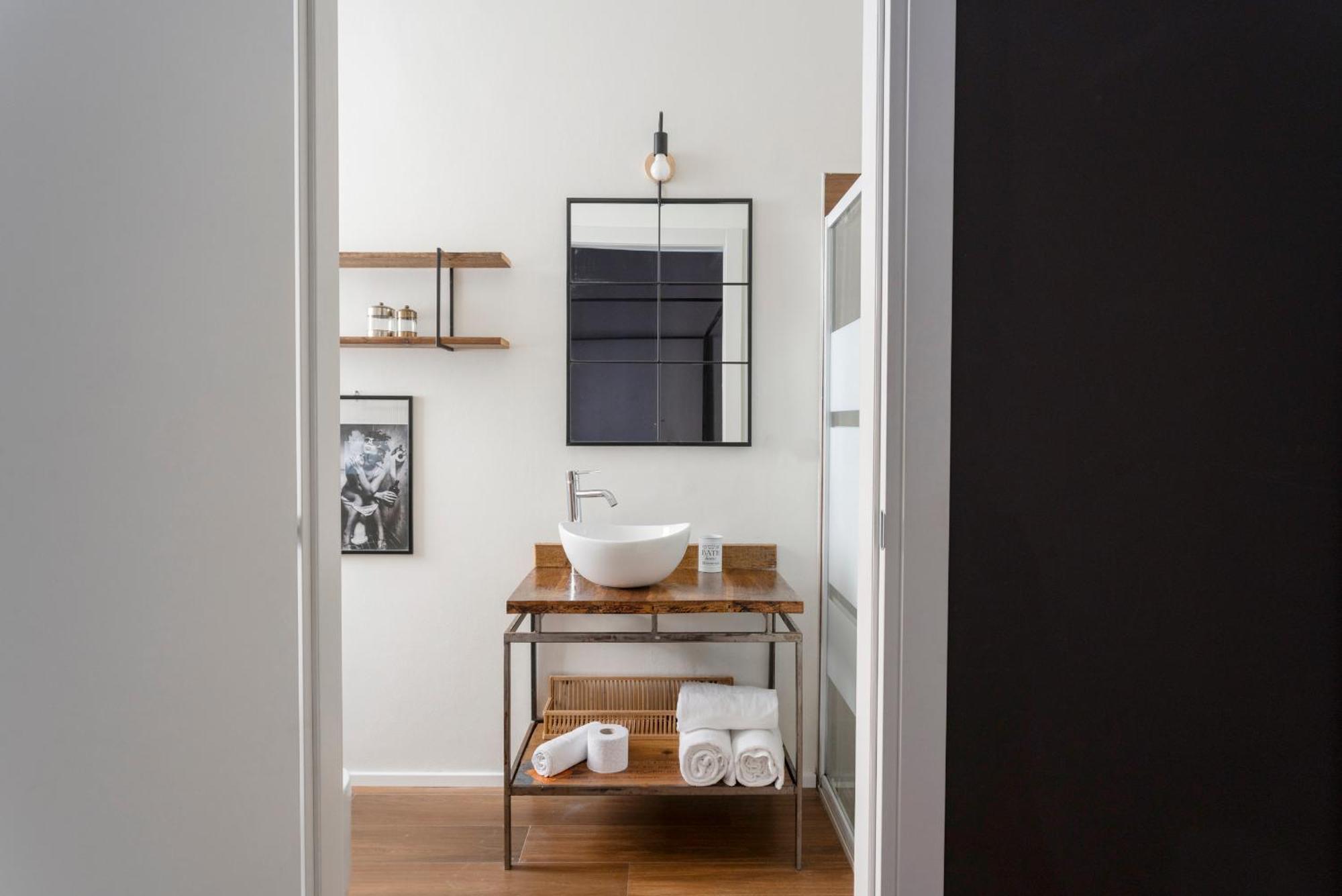 Happy Travelers Apartment By Holiday Solutions コモ エクステリア 写真
