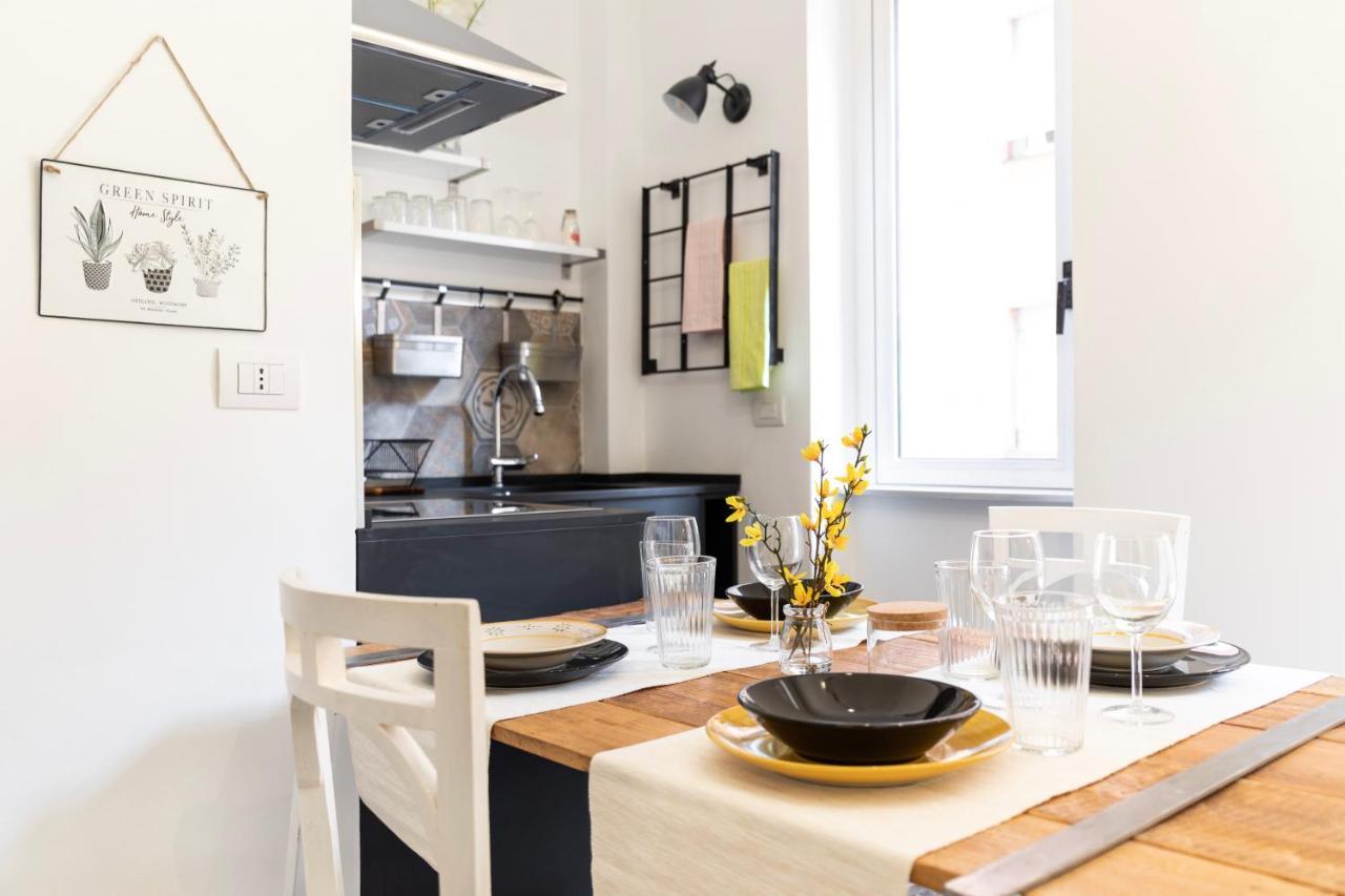 Happy Travelers Apartment By Holiday Solutions コモ エクステリア 写真